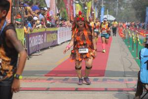 BIB: 47141
                            <button type="button" onclick="openModal(8247375)" class="btn btn-primary btn-sm float-right btn-popup" data-toggle="modal" data-target=".modal-high-quality">
                        <i class="fas fa-shopping-cart"></i> Add to Cart
                    </button>
                                            <button type="button" onclick="isThisMe(8247375, true)" class="btn btn-success btn-sm float-right btn-popup btn-isme hidden" data-toggle="tooltip" data-placement="bottom" title="นี่คือรูปของคุณใช่ไหม คลิกที่นี่เพื่อเอาเข้าอัลบั้ม">
                        <i class="fas fa-plus"></i> Add to album
                    </button>
                    <button type="button" onclick="isThisMe(8247375, false)" class="btn btn-warning btn-sm float-right btn-popup btn-isnotme hidden">
                        <i class="fas fa-ban"></i> Remove from album
                    </button>